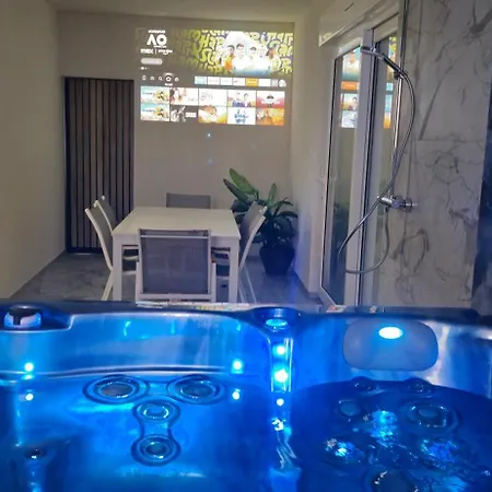 L'eclipse Spa Jacuzzi Cinema Jeux Colmar Apartament *